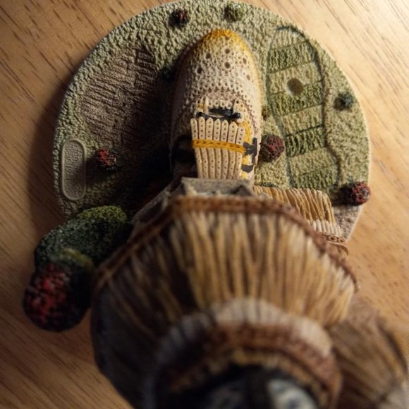 Golfers club desk statue "The Shoemaker's Dream Golf Shoe" by Jon Herbert 1991. - Picture 2 of 10